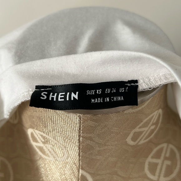 EUC Shein “No Time To Waste Wave” Graphic Drop Shoulder Crop Tee - Picture 2 of 4